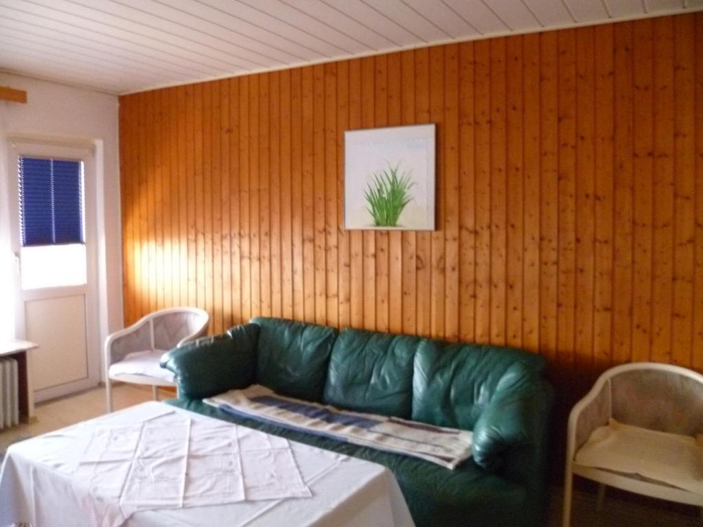 Hotel Rotbuche Westoverledingen Rom bilde